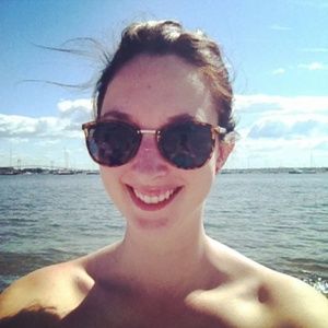 Meet your Posher, Casey